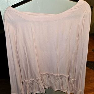 Cloth & Stone Small Back Out Long Sleeve Top